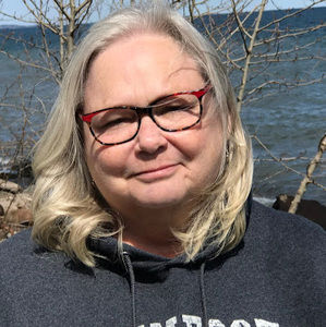 Meet your Posher, Deeann